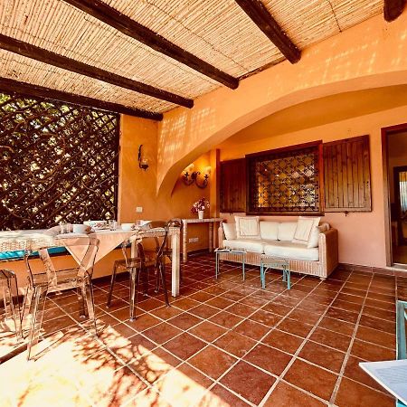 Villetta A Schiera Caprifogli Baja Sardinia Exteriör bild