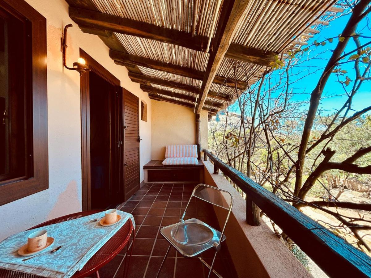 Villetta A Schiera Caprifogli Baja Sardinia Exteriör bild